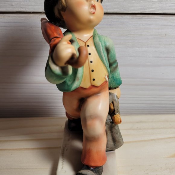 hummel figurine "merry wanderer" 7/0 TMK-6 5 3/4" Tall - Picture 5 of 6